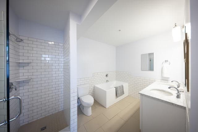 Condominium at 10 Deerfield Ave # 5, Shelburne MA 01370, Shelburne, photo 16 of 28