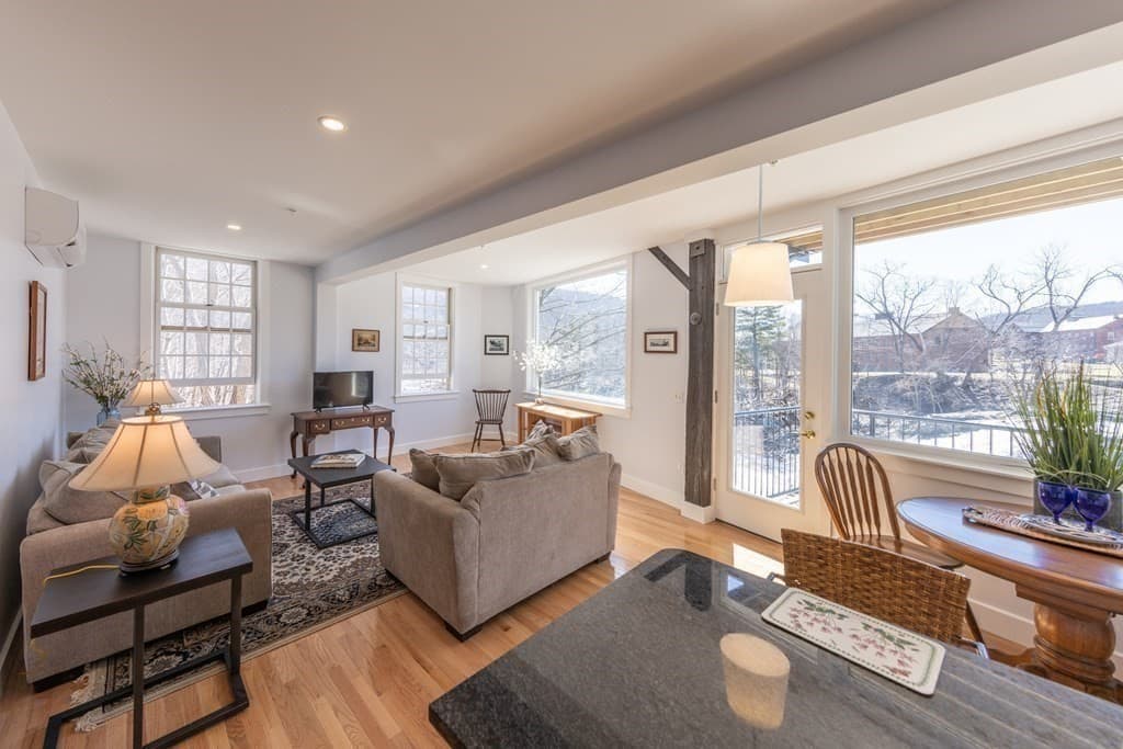 Condominium at 10 Deerfield Ave # 5, Shelburne MA 01370, Shelburne, photo 5 of 28