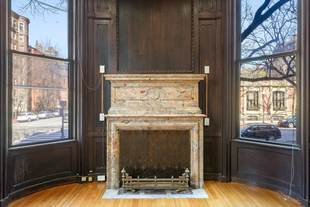 5+ Family - Rooming House at 164 Marlborough St, Boston MA 02116, photo 6 of 15