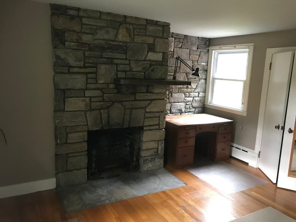 Single Family Residence at 229 Worcester-Providence Turnpike, Sutton MA 01590, photo 6 of 20