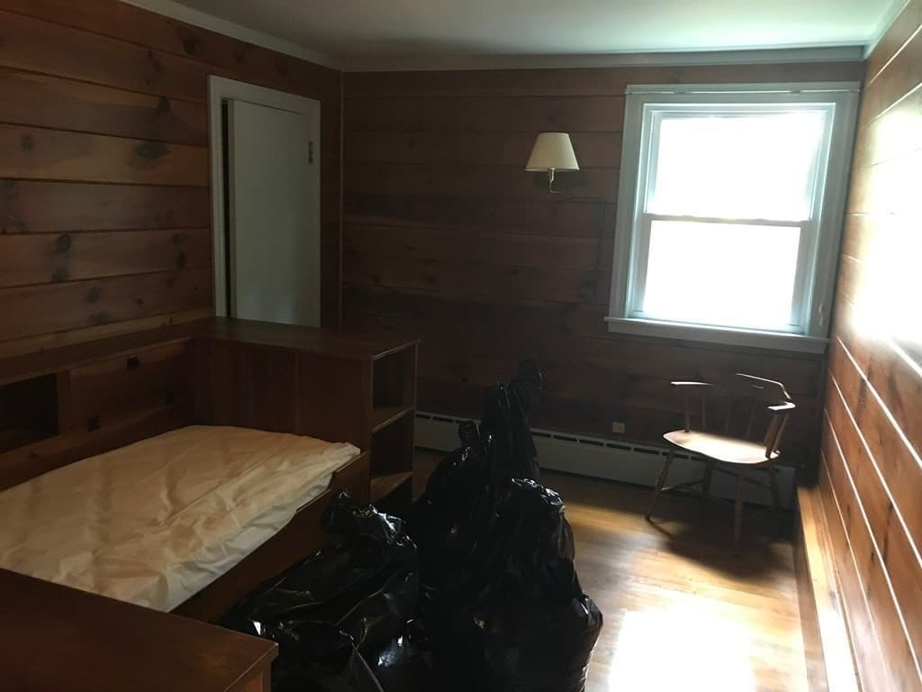Single Family Residence at 229 Worcester-Providence Turnpike, Sutton MA 01590, photo 15 of 20