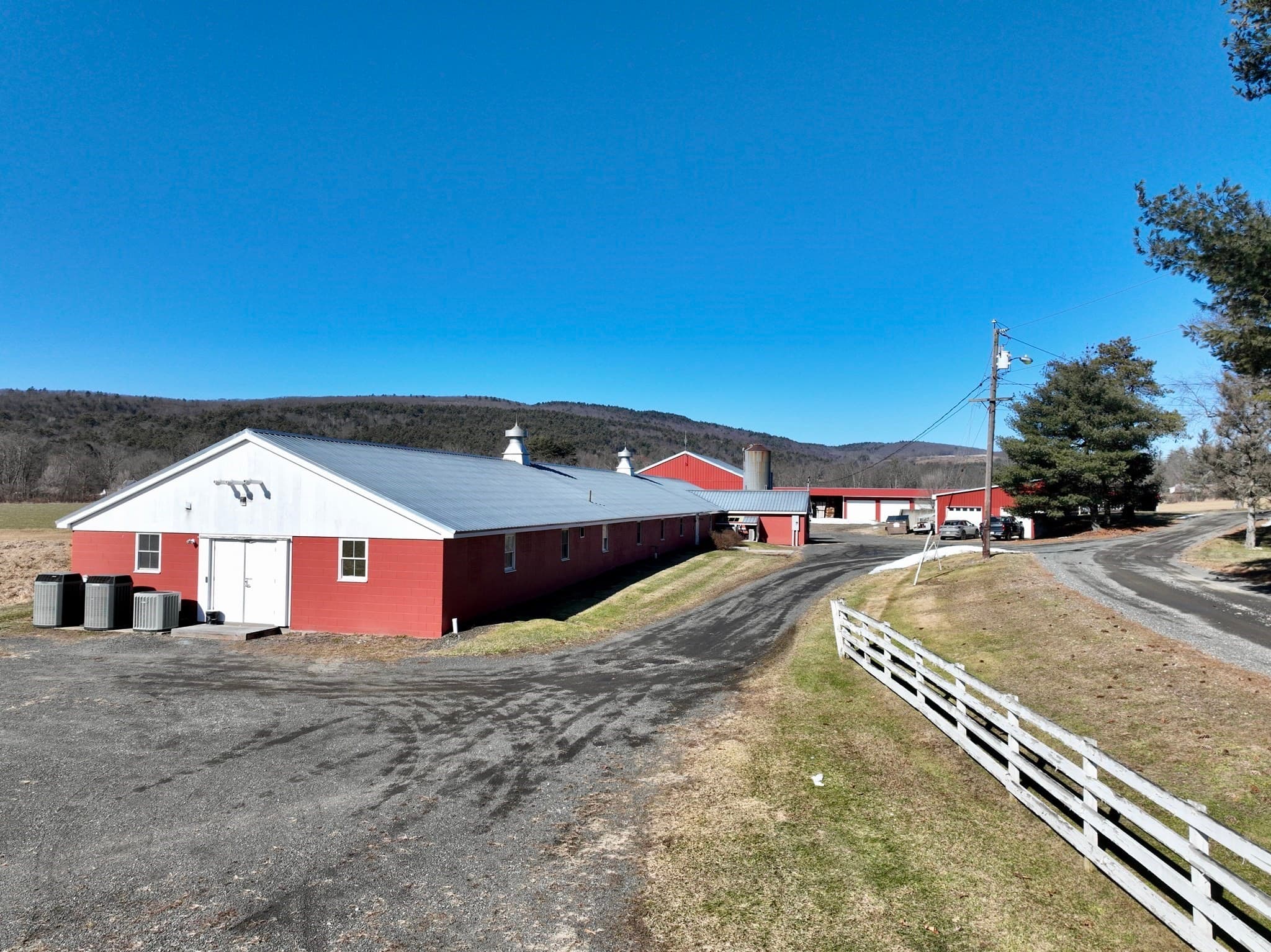 47 Cross St, Bernardston MA 01337
