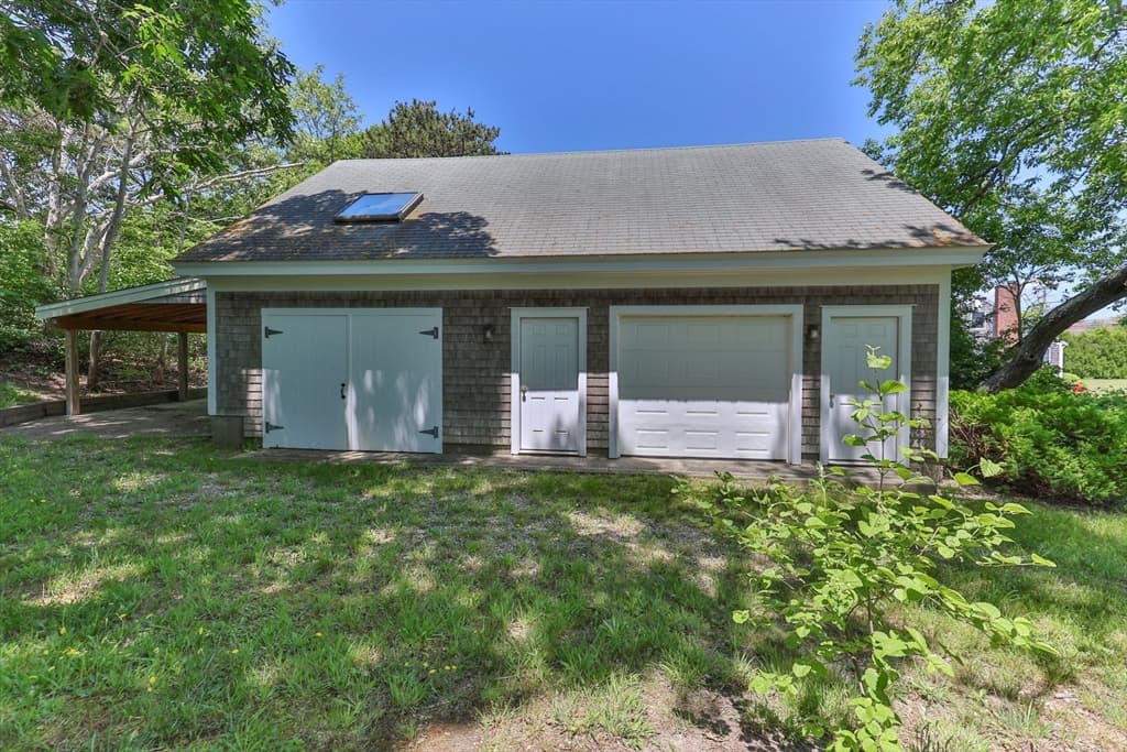 Single Family Residence at 231 Crowell Road, Chatham MA 02633, Chatham, photo 13 of 27