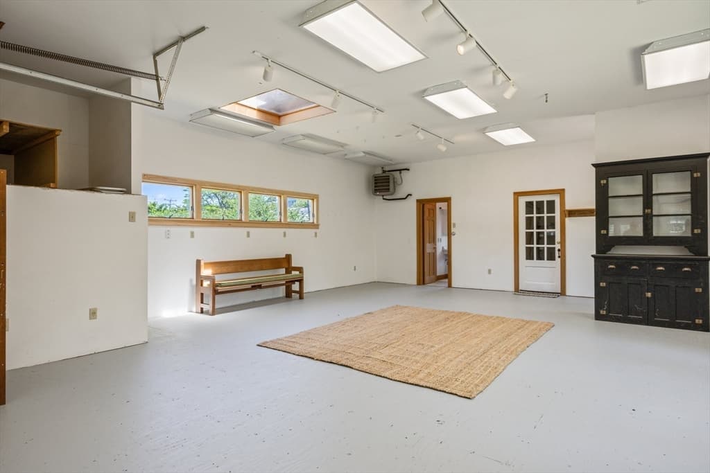 Single Family Residence at 231 Crowell Road, Chatham MA 02633, Chatham, photo 5 of 27