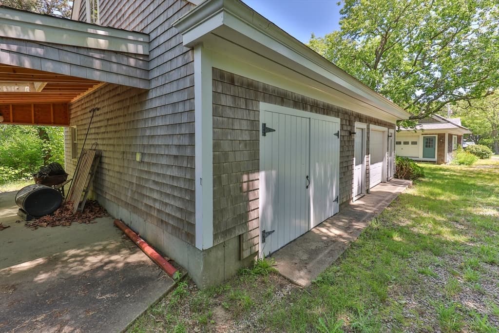 Single Family Residence at 231 Crowell Road, Chatham MA 02633, Chatham, photo 14 of 27