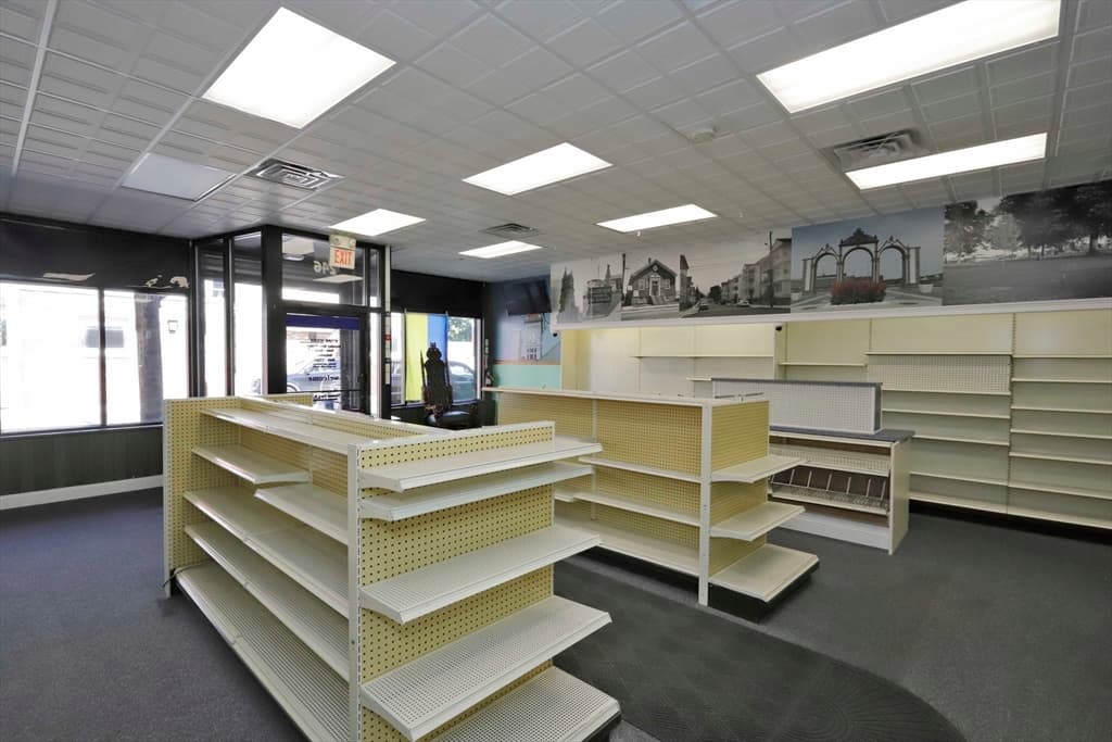 Commercial Sale at 246 E Main St, Fall River MA 02724, Fall River, photo 9 of 39