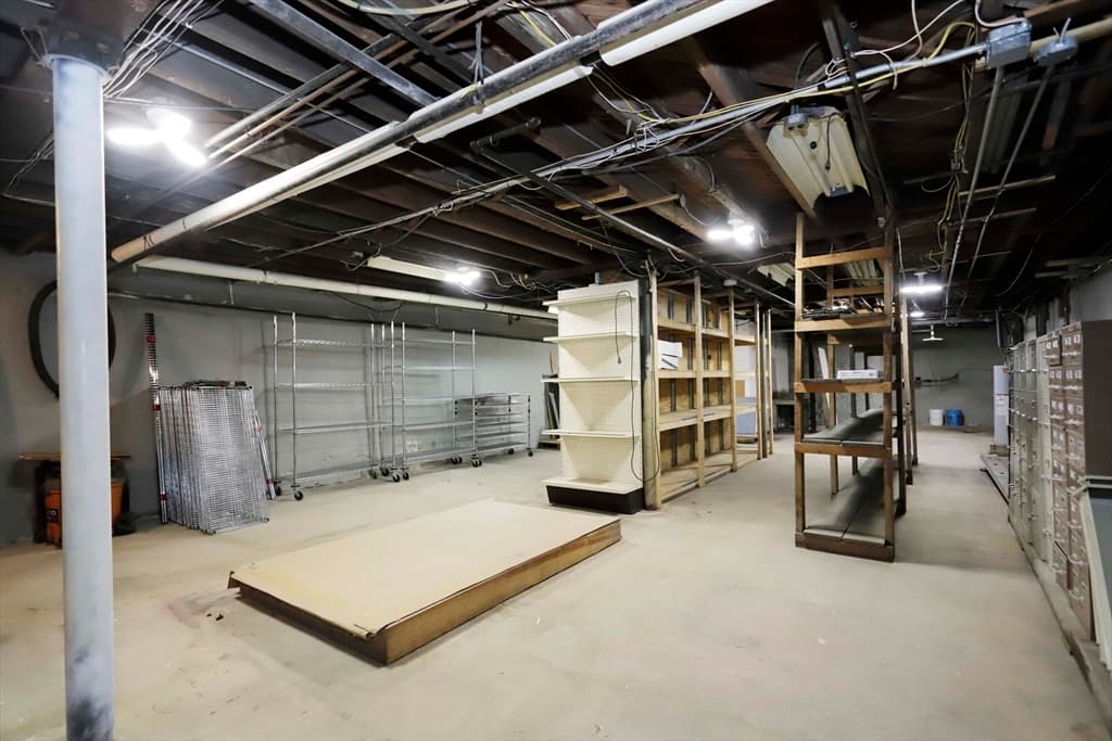 Commercial Sale at 246 E Main St, Fall River MA 02724, Fall River, photo 38 of 39
