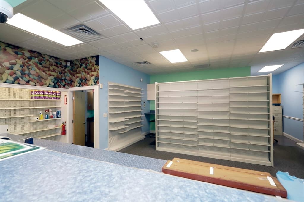 Commercial Sale at 246 E Main St, Fall River MA 02724, Fall River, photo 18 of 39