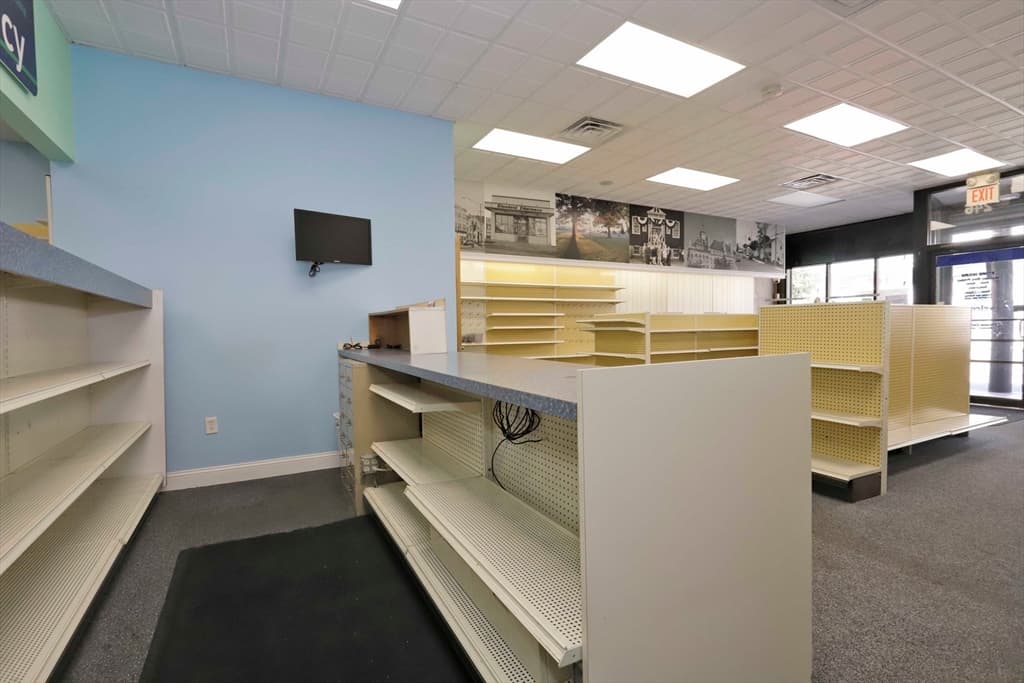 Commercial Sale at 246 E Main St, Fall River MA 02724, Fall River, photo 11 of 39