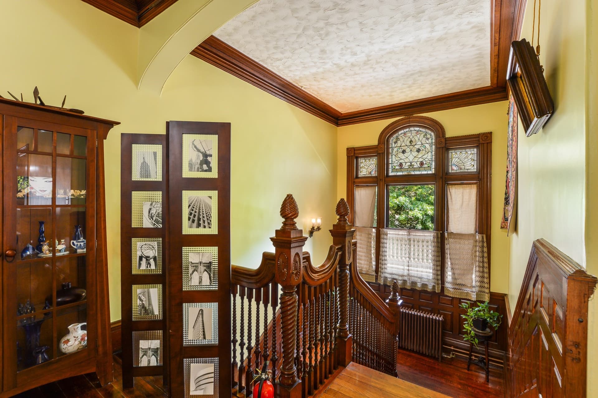 Single Family Residence at 71 Hawthorn St, New Bedford MA 02740, photo 19 of 41