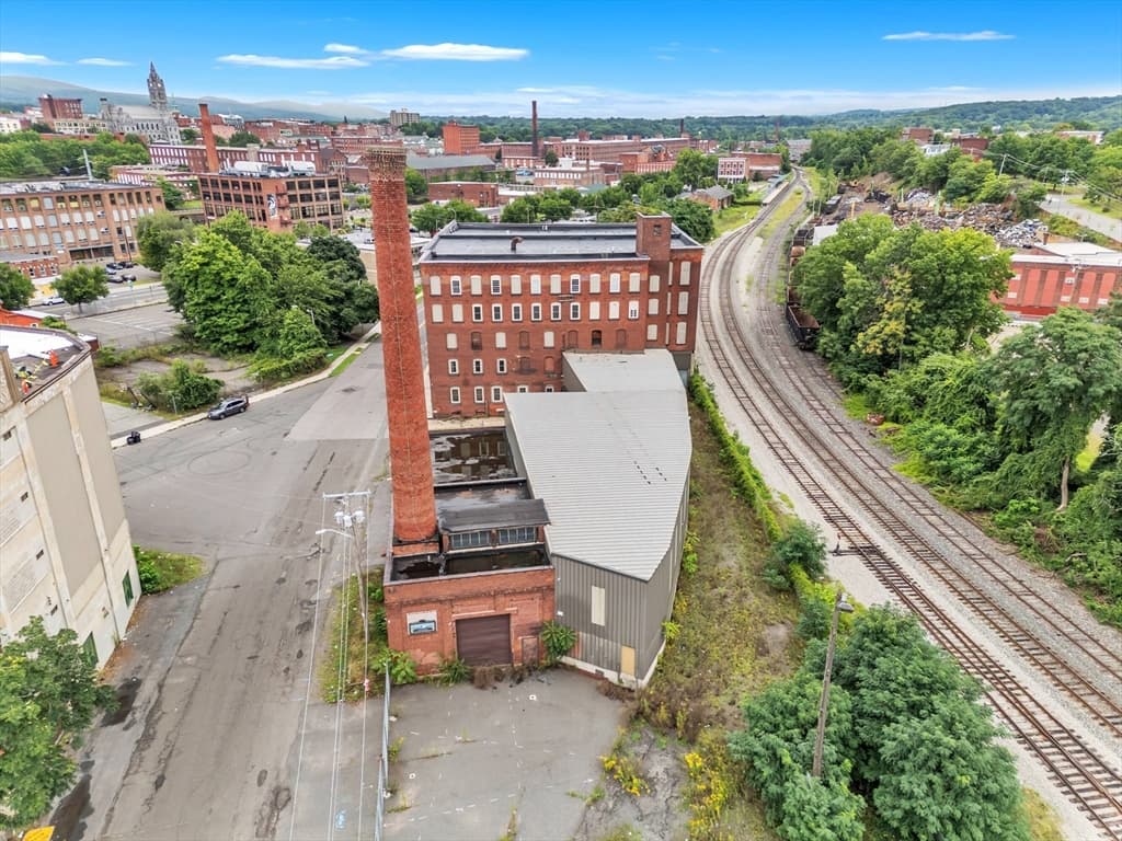 Commercial Sale at 12 Crescent St, Holyoke MA 01040, Holyoke, photo 7 of 12