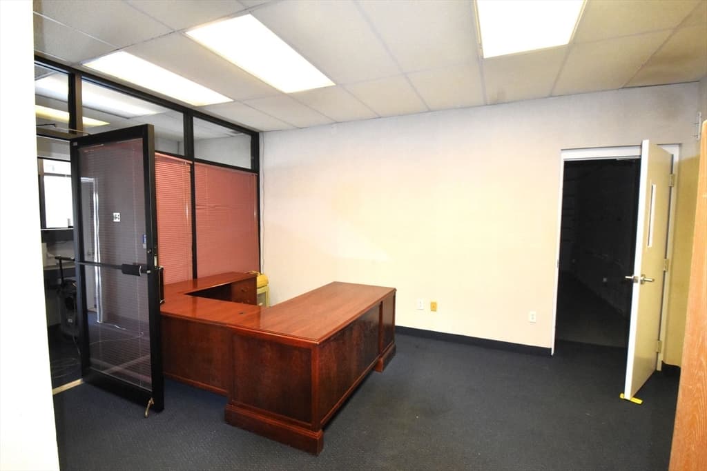 130 W Boylston St, Worcester MA 01606 photo 17