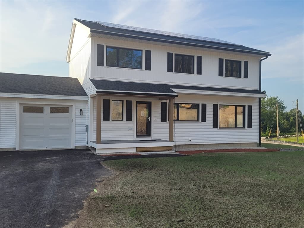 21 Windsor Lane # A, Hudson NH 03051