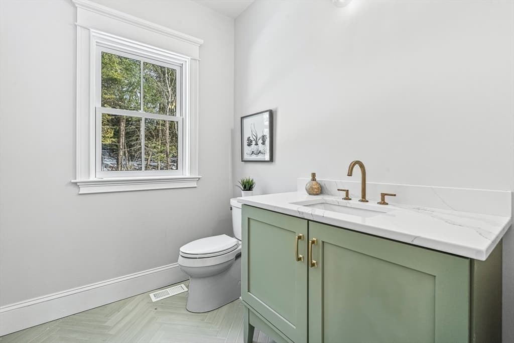 6 Clifford Lane, Weston MA 02493 photo 12