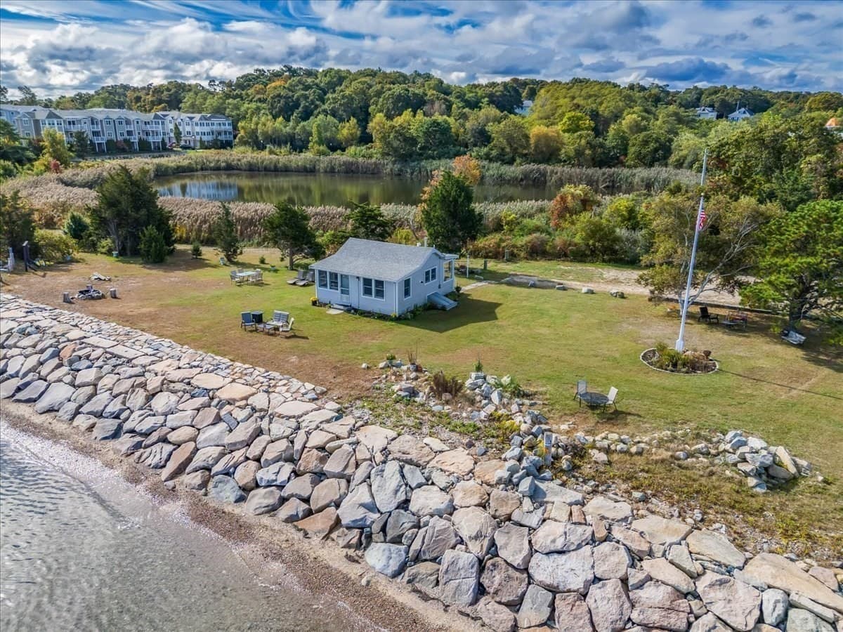 Single Family Residence at 77 Hedge Rd, Plymouth MA 02360, photo 2 of 32