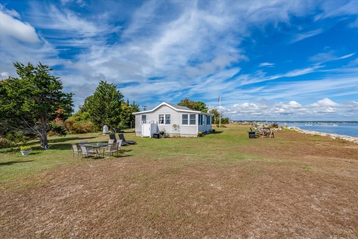 Single Family Residence at 77 Hedge Rd, Plymouth MA 02360, photo 28 of 32