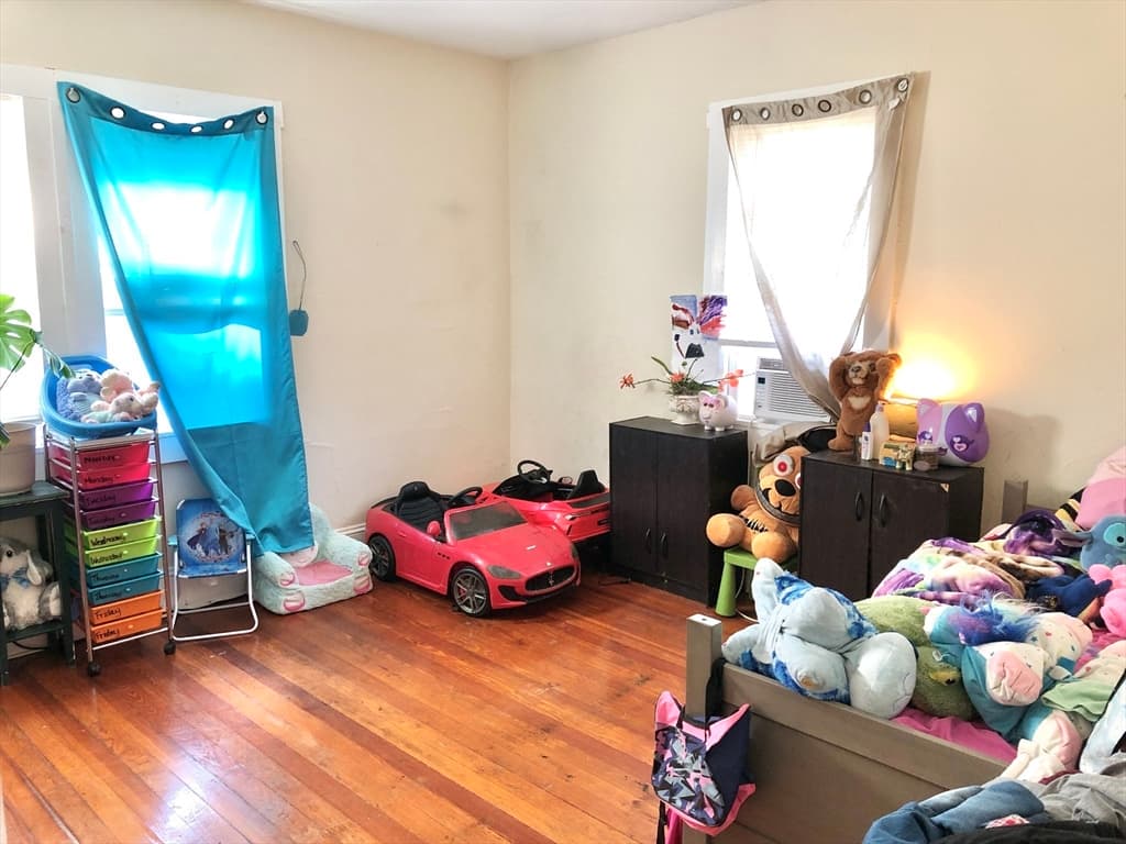 Multi Family at 20-22 Hedge Rd, Plymouth MA 02360, Plymouth, photo 16 of 29