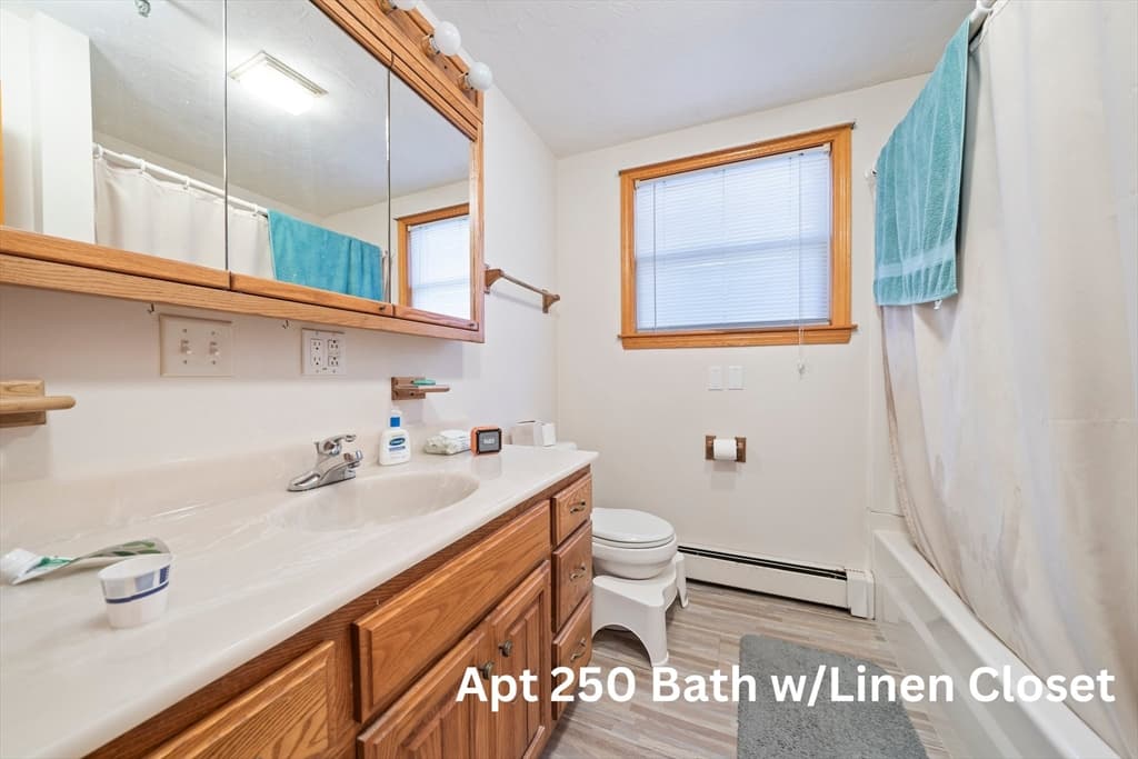 5-9 Family at 172 Washington St, Pembroke MA 02359, photo 30 of 42