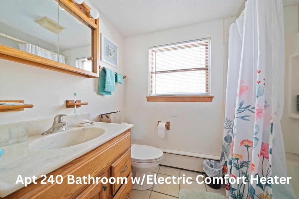 5-9 Family at 172 Washington St, Pembroke MA 02359, photo 25 of 42