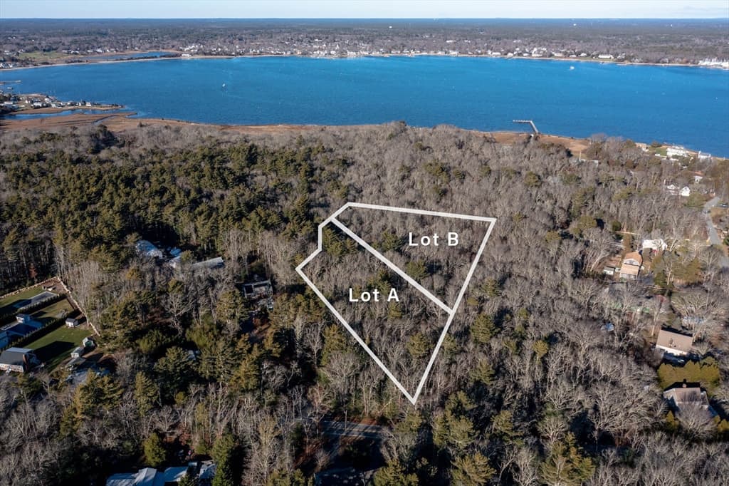 0 Harbor Acres Ln - Lot B, Mattapoisett MA 02739