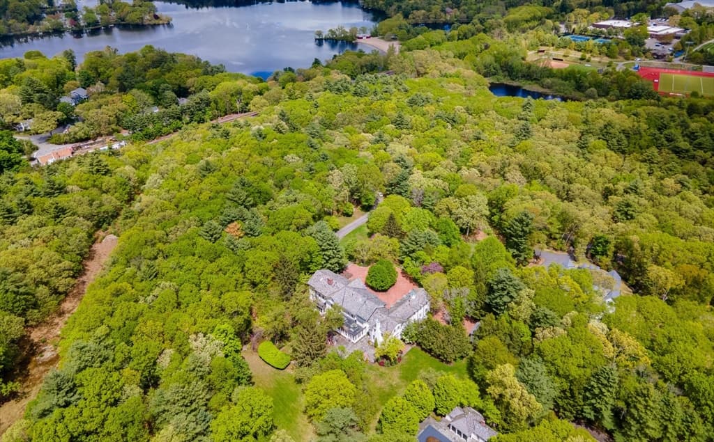 200 Pond Road, Wellesley MA 02482 photo 29