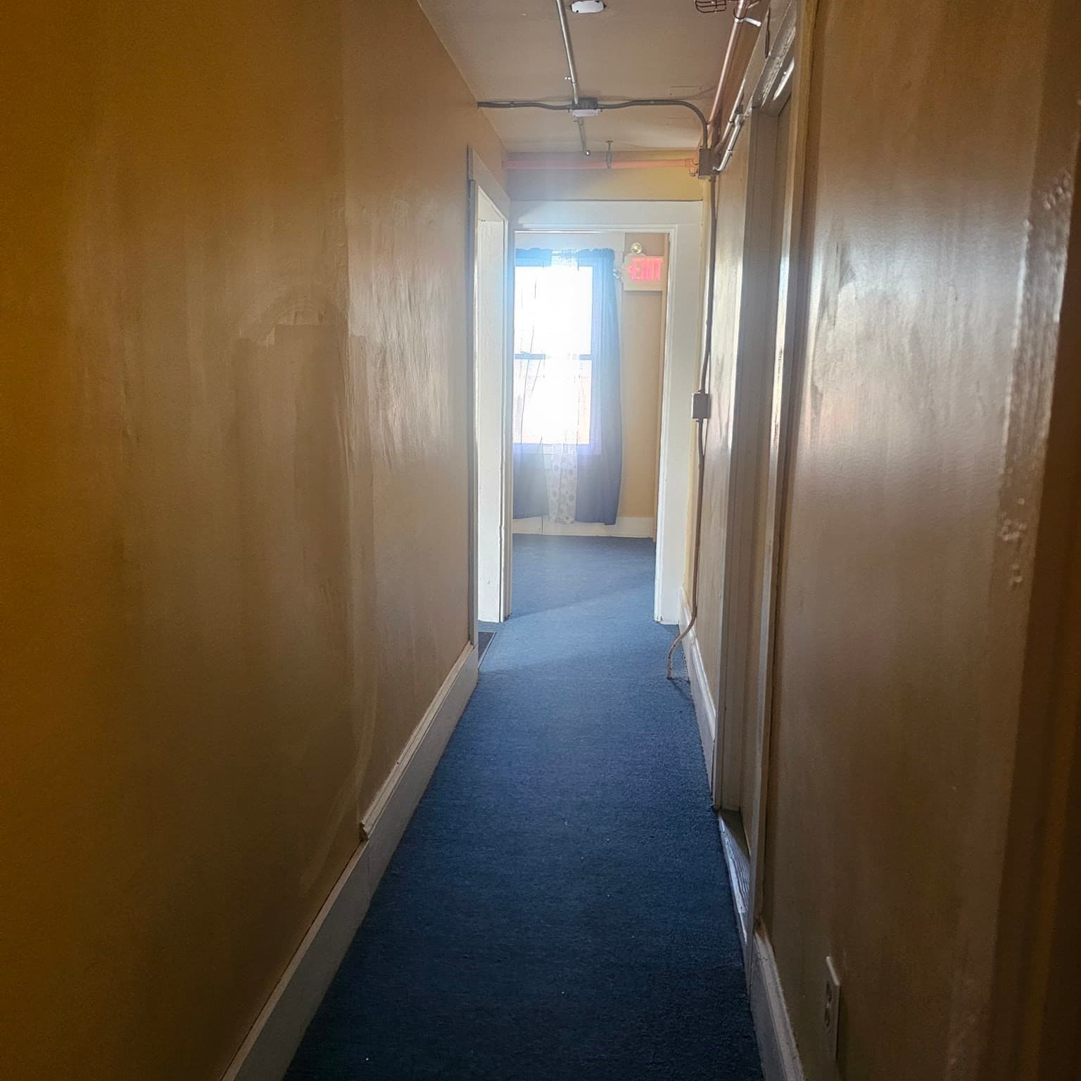 5+ Family - Rooming House at 192 Walnut St, New Bedford MA 02740, photo 7 of 9