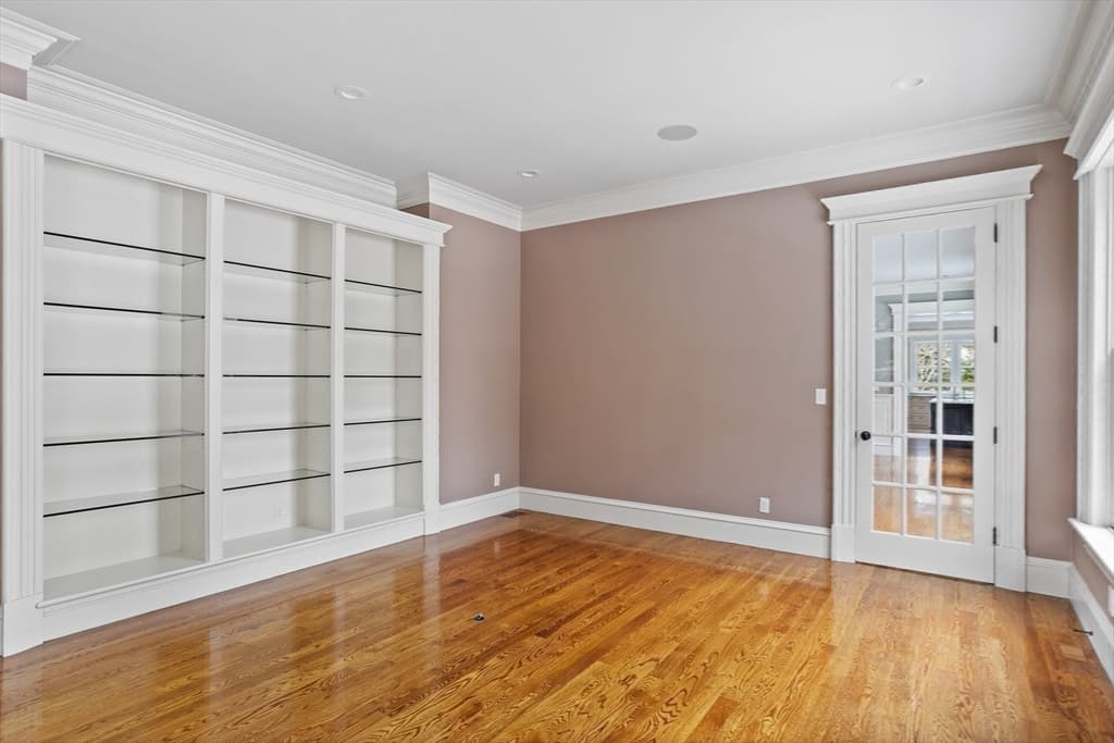 Single Family Residence at 23 Burroughs Road, Lexington MA 02420, Lexington, photo 5 of 27