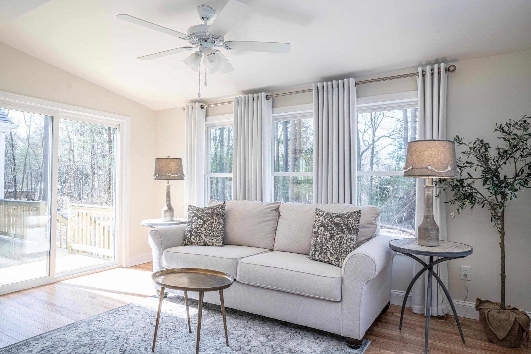 Single Family Residence at 858 Pine Street, Raynham MA 02767, photo 12 of 22