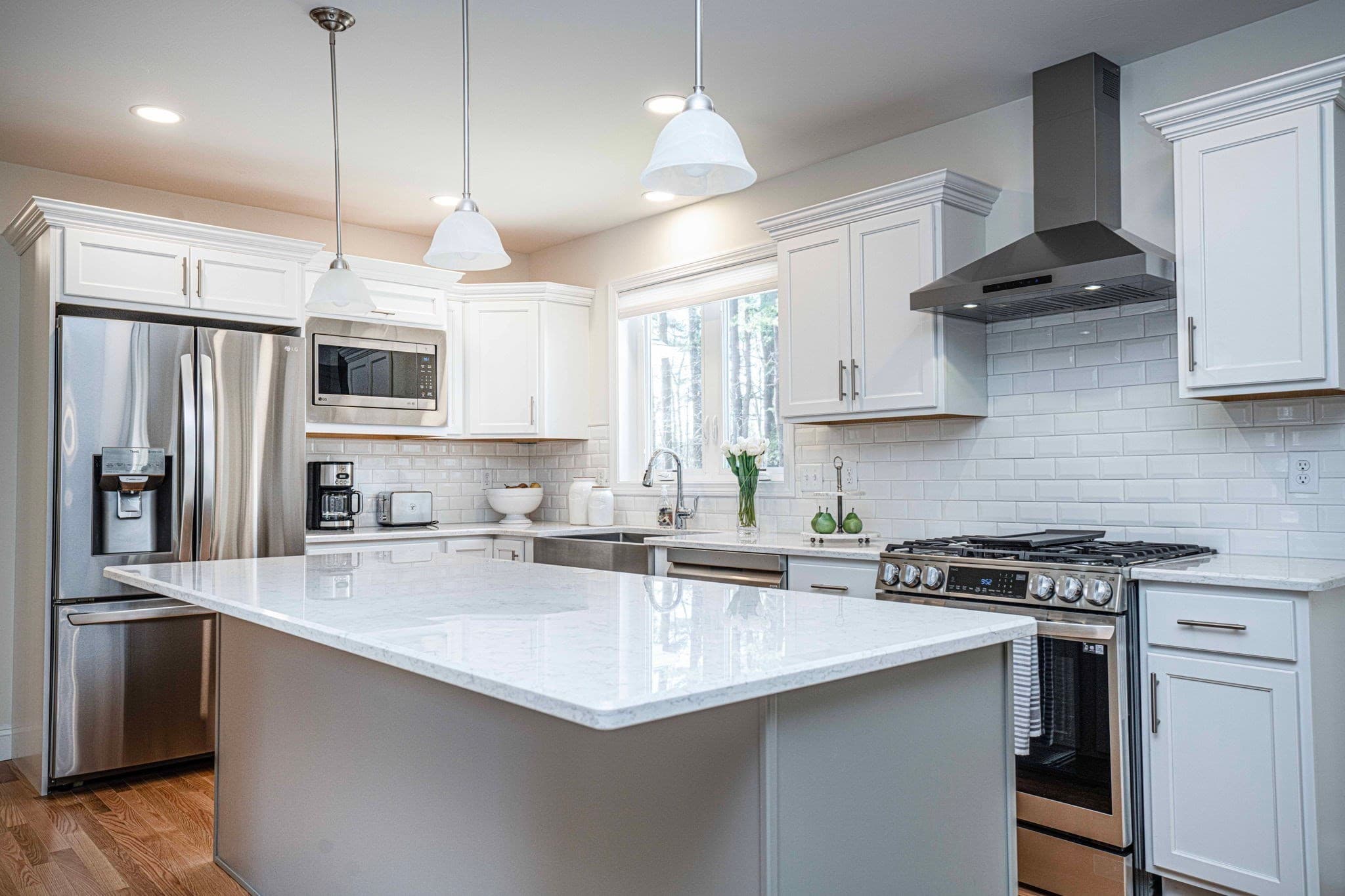 Single Family Residence at 858 Pine Street, Raynham MA 02767, photo 9 of 22