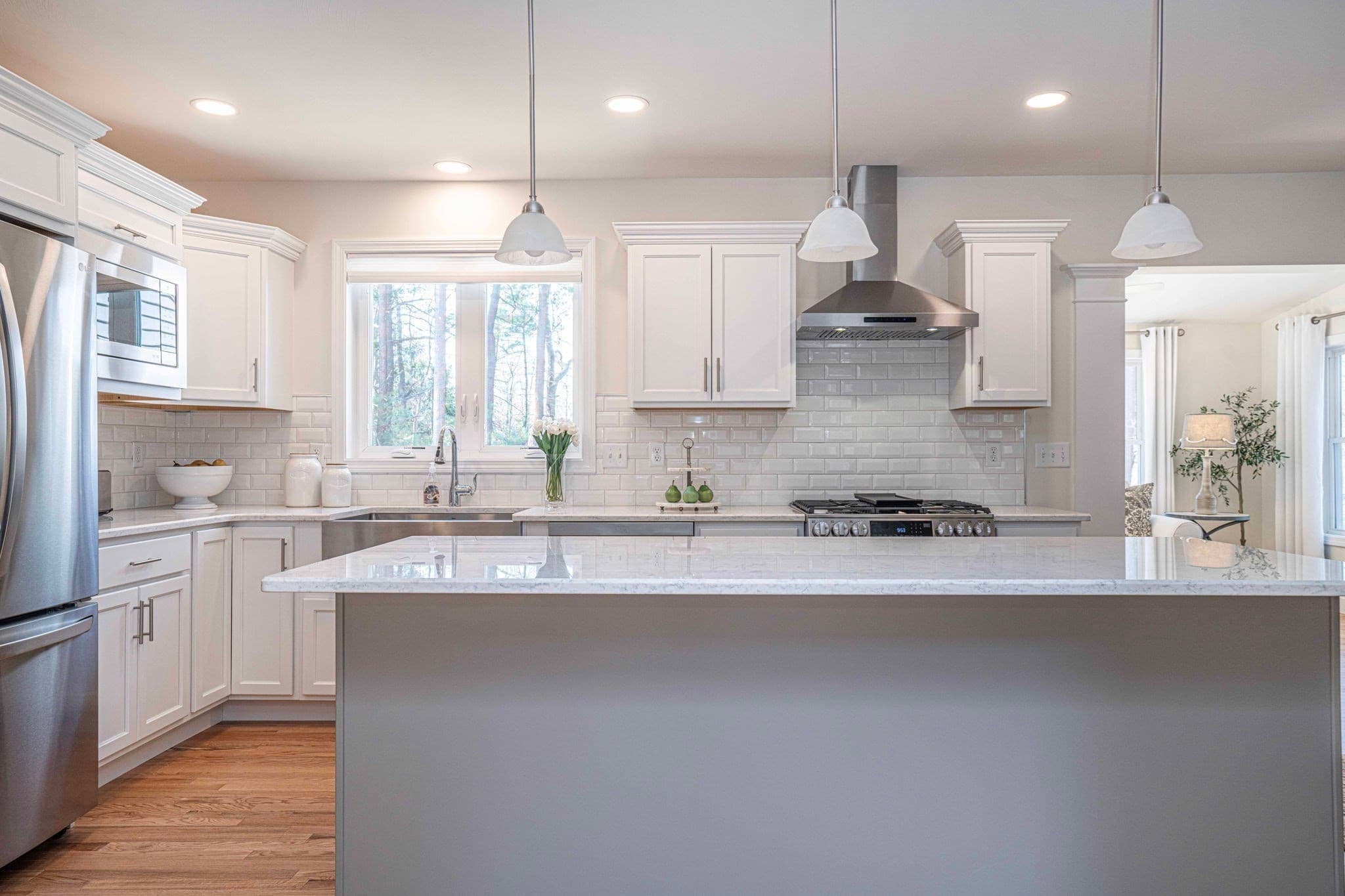 Single Family Residence at 858 Pine Street, Raynham MA 02767, photo 10 of 22