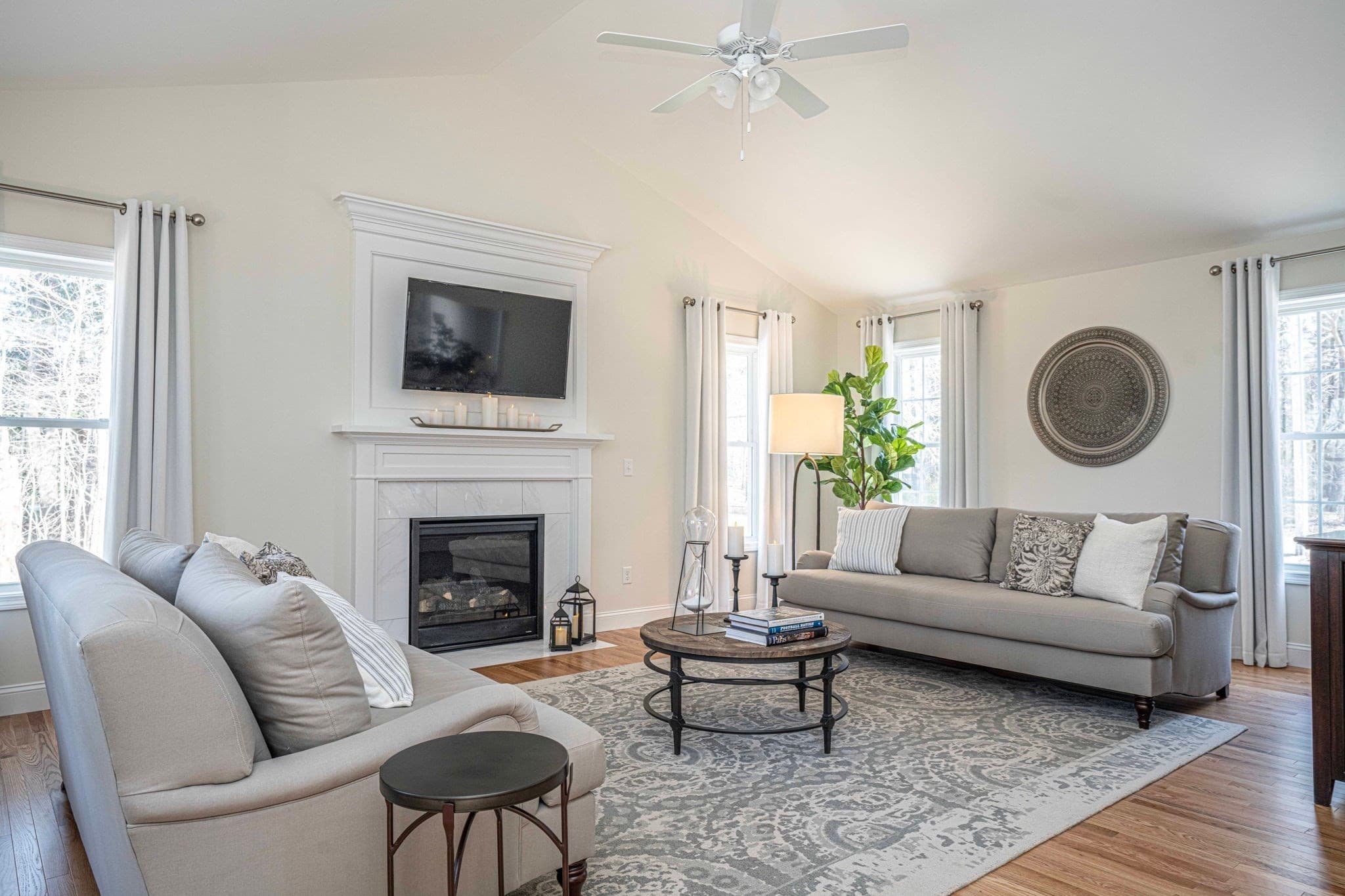 Single Family Residence at 858 Pine Street, Raynham MA 02767, photo 18 of 22
