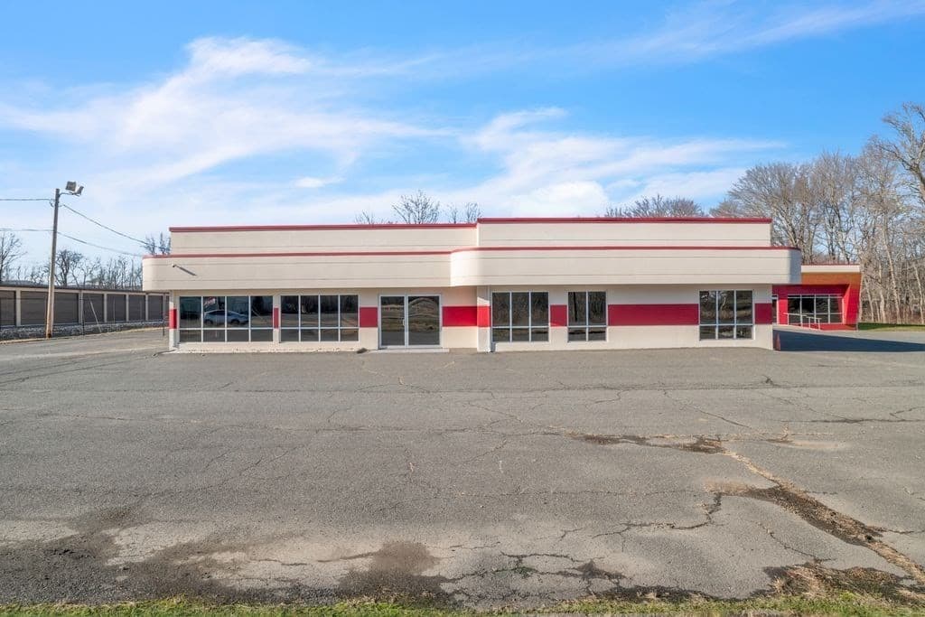 Commercial Sale at 253 Greenfield Rd, Deerfield MA 01373, photo 2 of 42