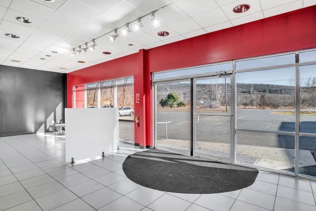 Commercial Sale at 253 Greenfield Rd, Deerfield MA 01373, photo 6 of 42
