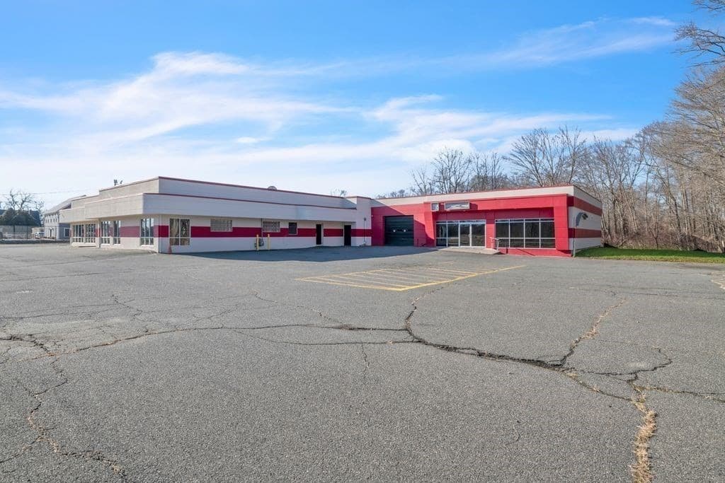 Commercial Sale at 253 Greenfield Rd, Deerfield MA 01373, photo 4 of 42