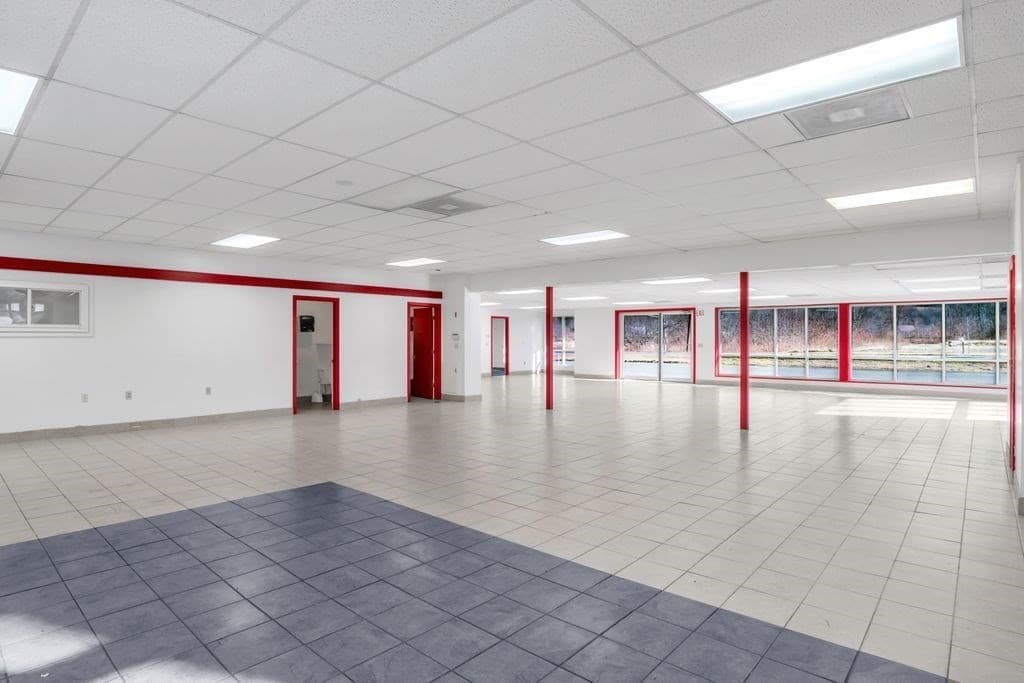 Commercial Sale at 253 Greenfield Rd, Deerfield MA 01373, photo 8 of 42