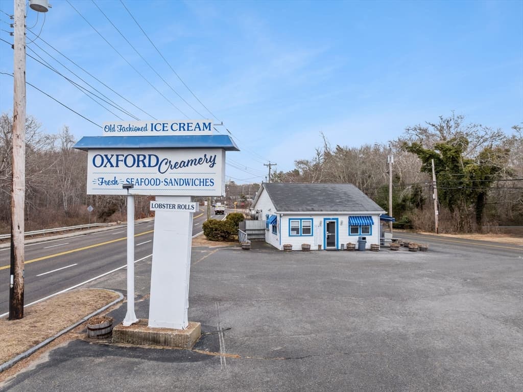98 County Rd, Mattapoisett MA 02739 photo 3