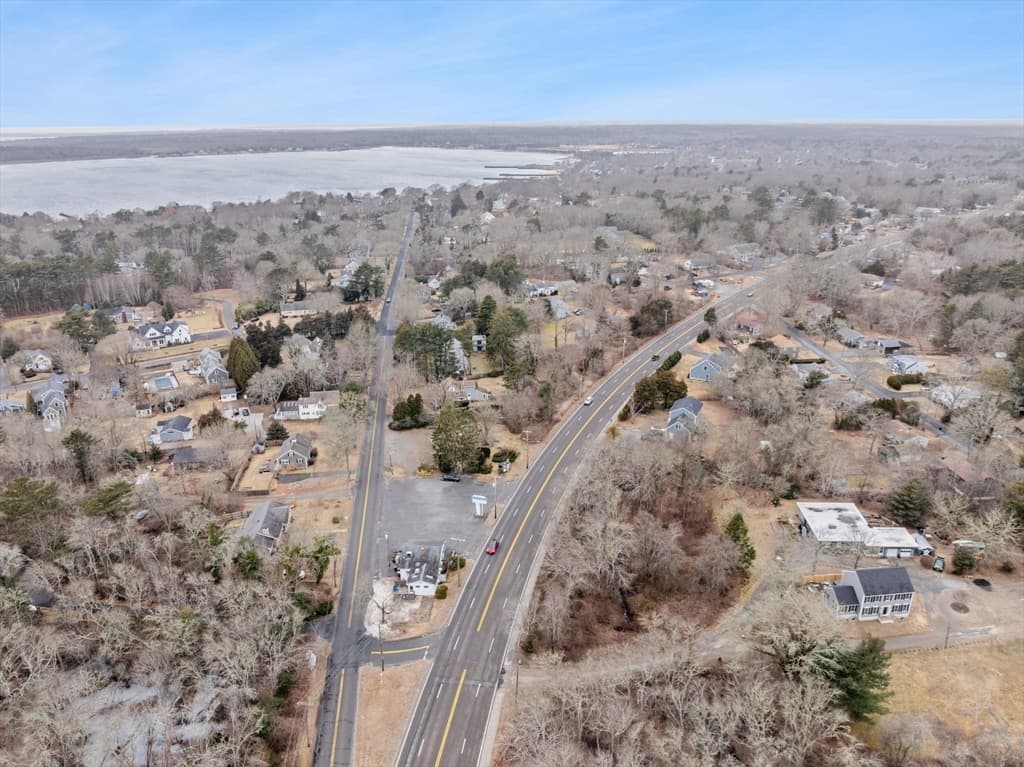 98 County Rd, Mattapoisett MA 02739 photo 9