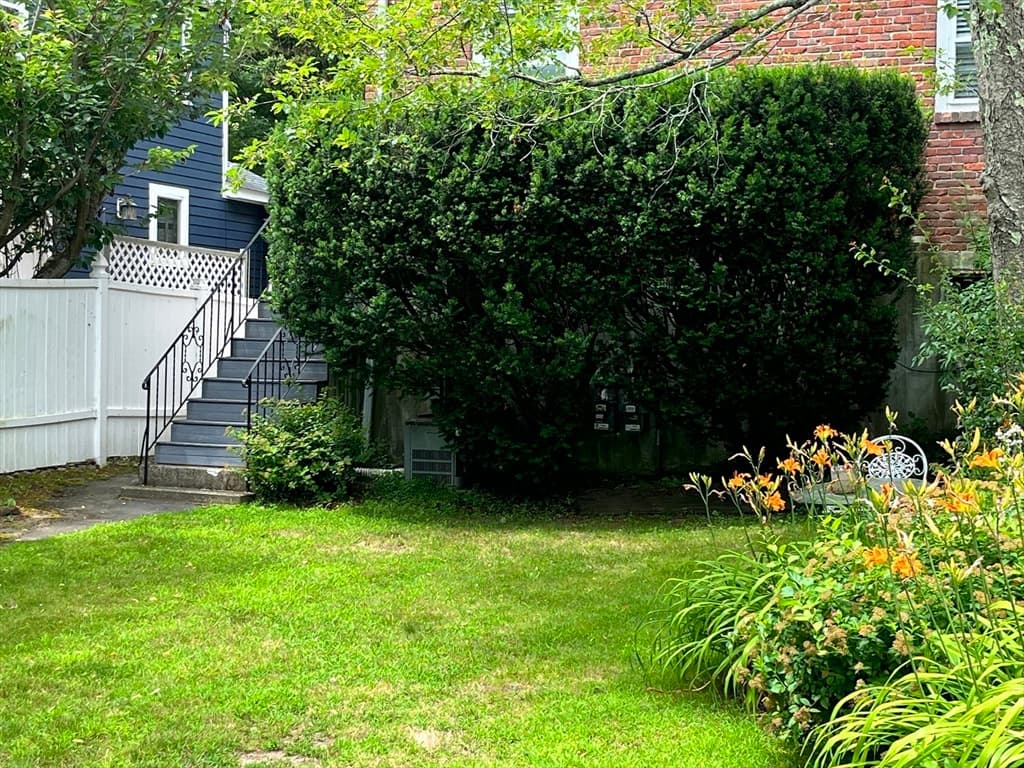 Condominium at 197A West Shore Drive # A, Marblehead MA 01945, Marblehead, photo 36 of 37