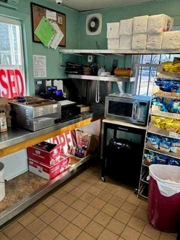 Commercial Sale at 958 Ashley Blvd, New Bedford MA 02745, New Bedford, photo 13 of 17