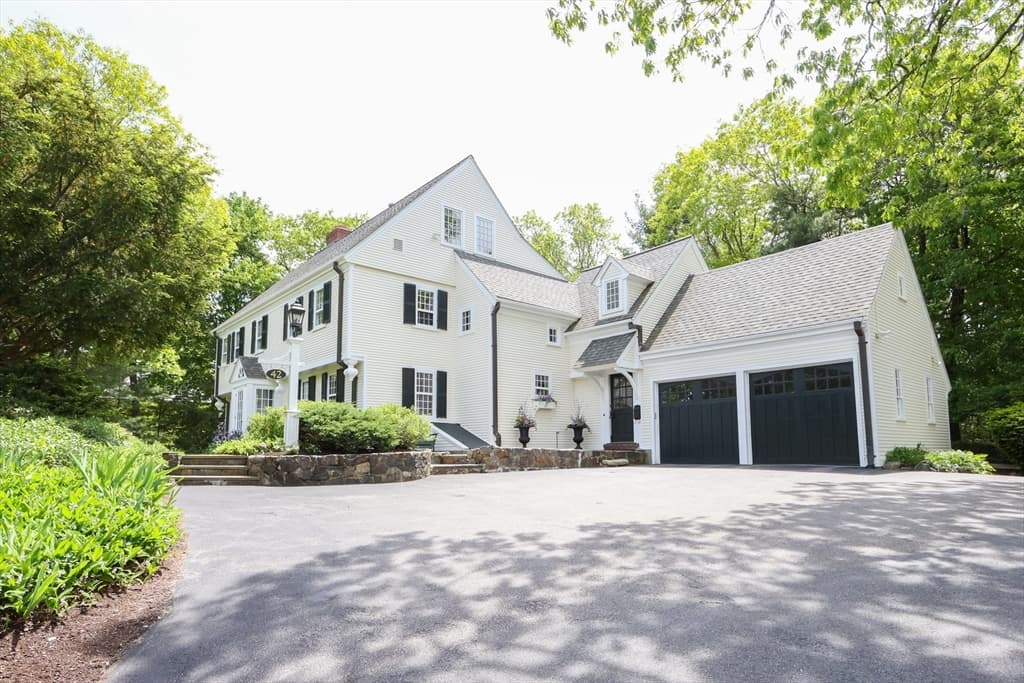42 Edmunds Road, Wellesley MA 02481
