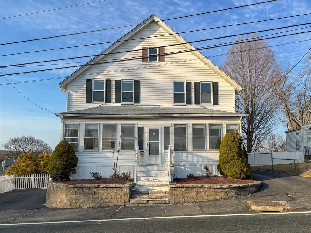 Single Family Residence at 34 Smithfield Rd, Woonsocket RI 02895, Woonsocket, photo 2 of 35