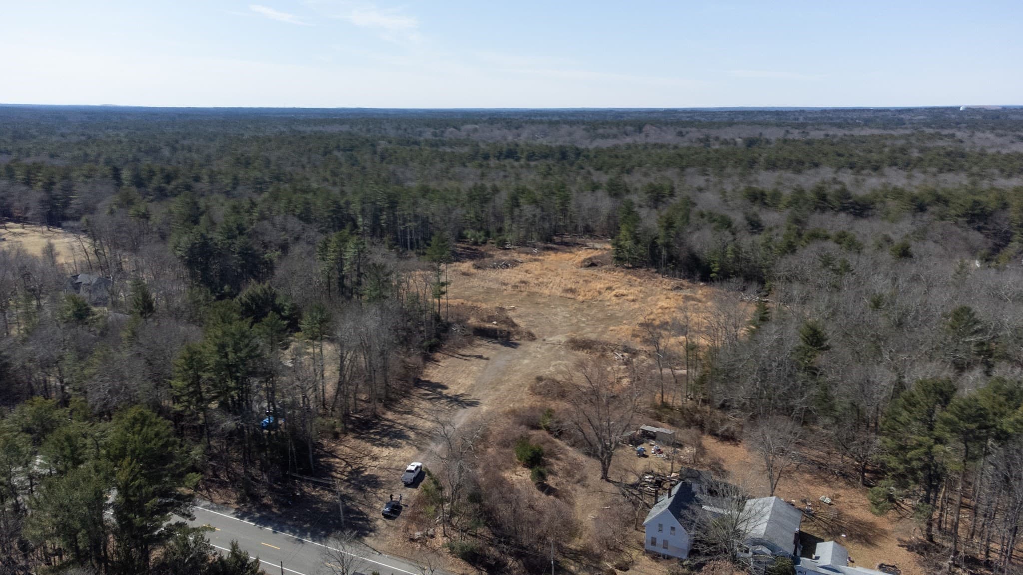 Residential at 194 Bedford St, Middleboro MA 02346, photo 7 of 18
