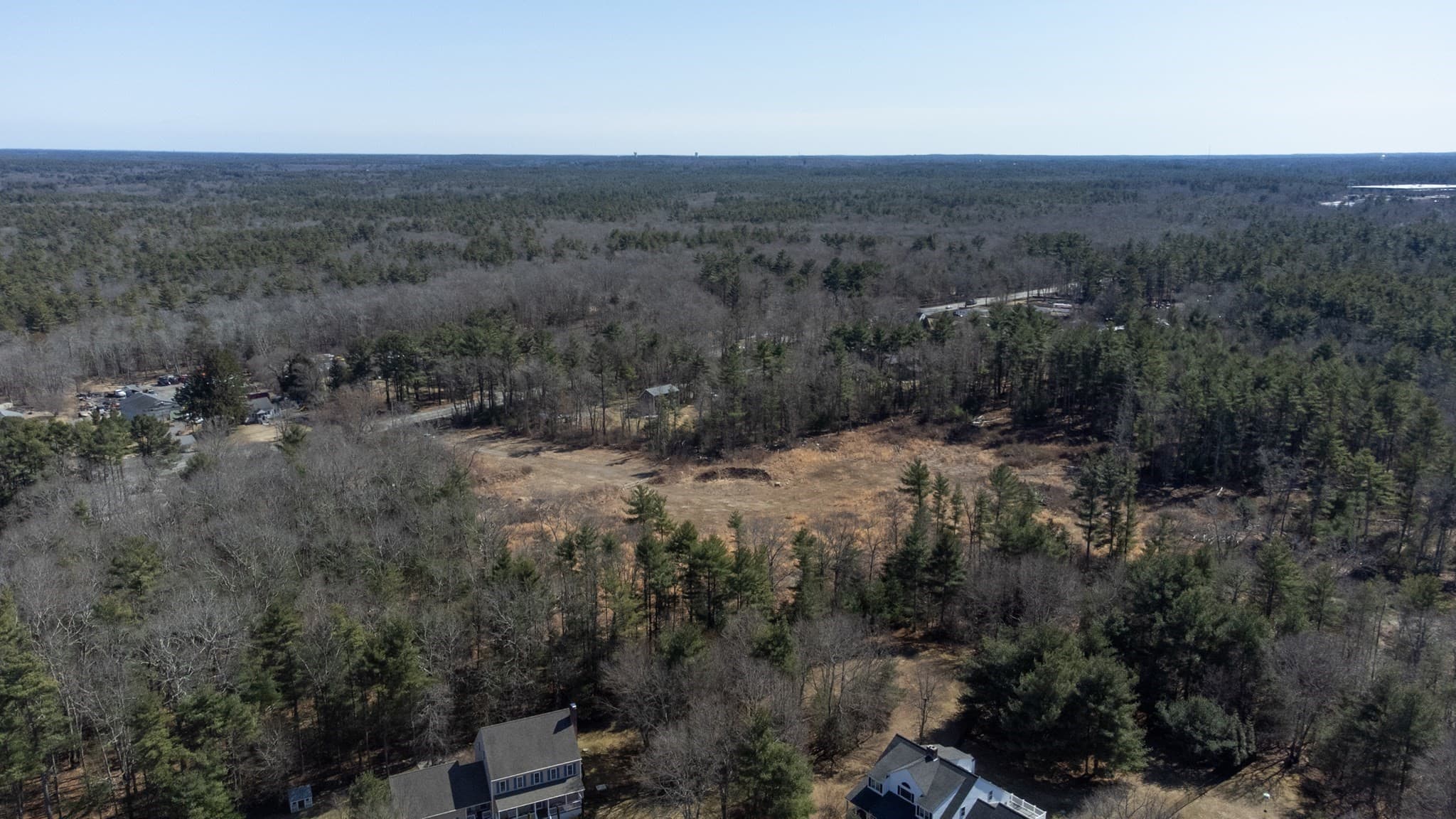 Residential at 194 Bedford St, Middleboro MA 02346, photo 11 of 18