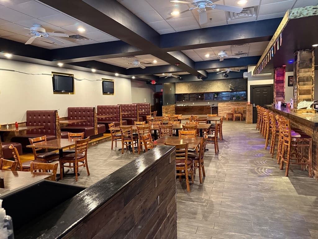 151 S Main St, Fall River MA 02721