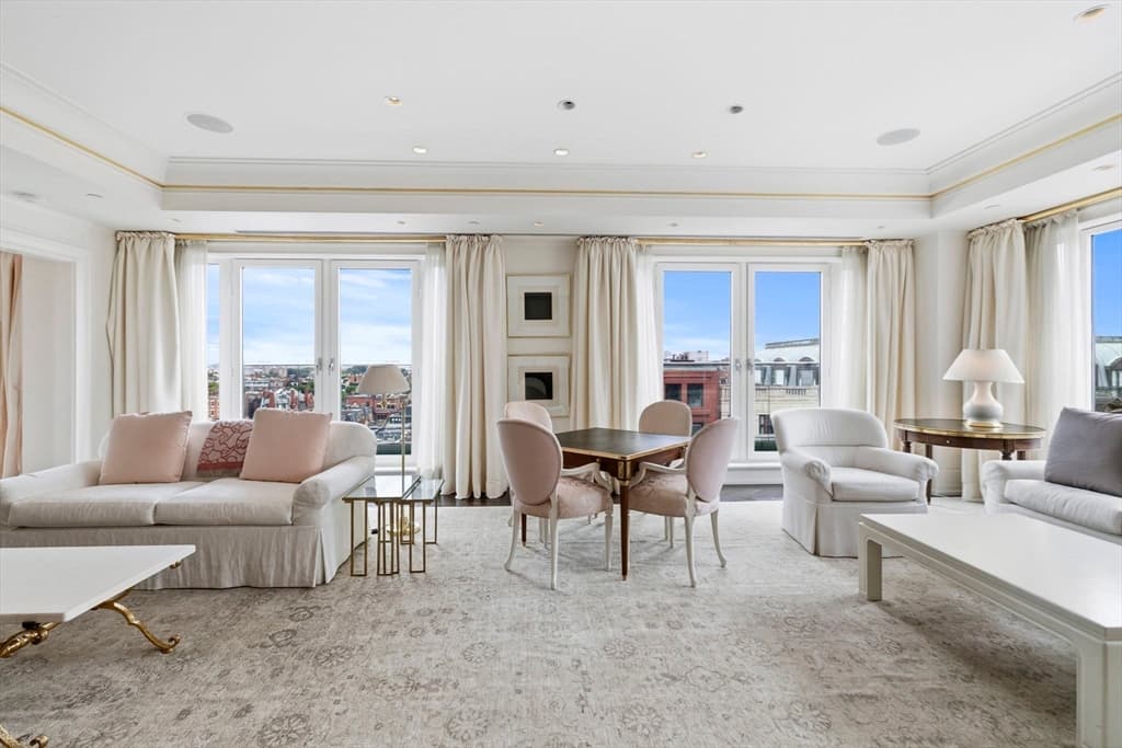 Condominium at 776 Boylston Street, Boston MA 02199, Boston, photo 2 of 30