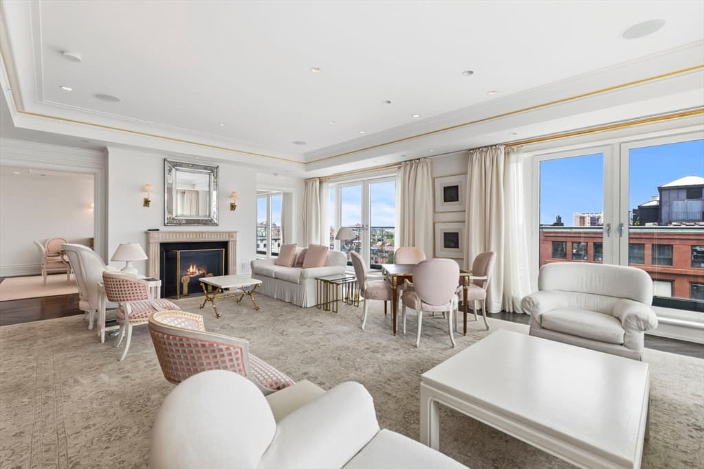 Condominium at 776 Boylston Street, Boston MA 02199, Boston, photo 6 of 30