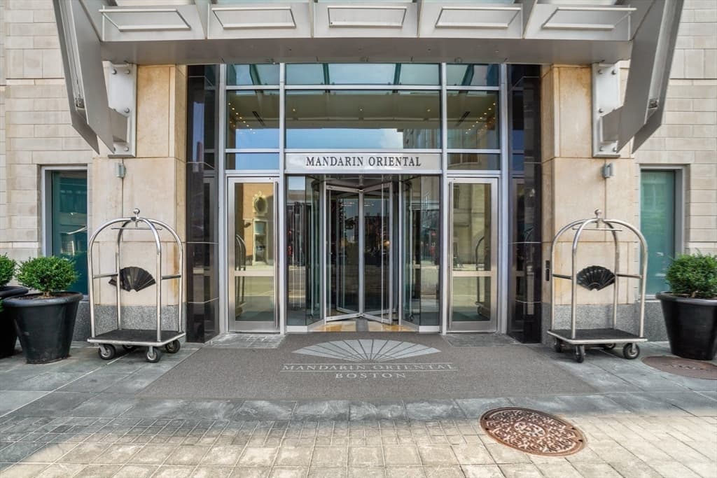 Condominium at 776 Boylston Street, Boston MA 02199, Boston, photo 28 of 30
