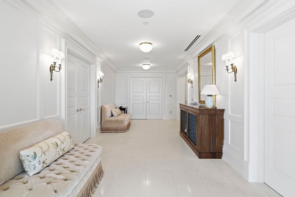 Condominium at 776 Boylston Street, Boston MA 02199, Boston, photo 20 of 30