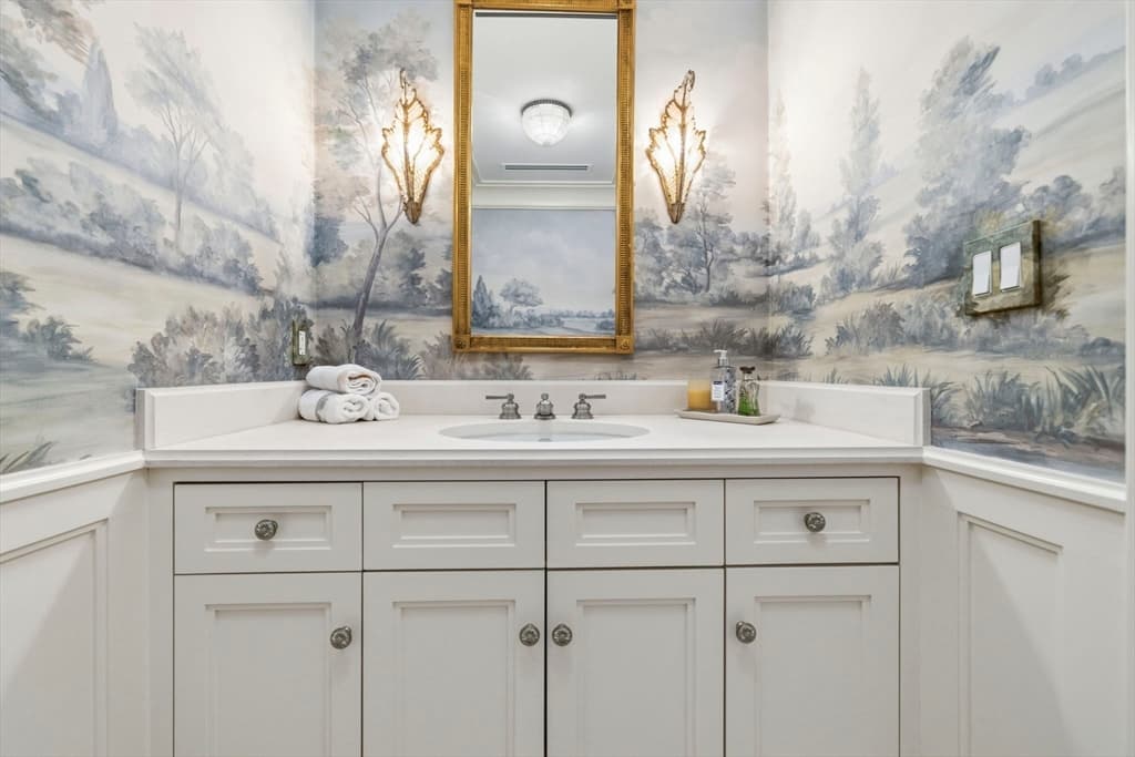 Condominium at 776 Boylston Street, Boston MA 02199, Boston, photo 19 of 30