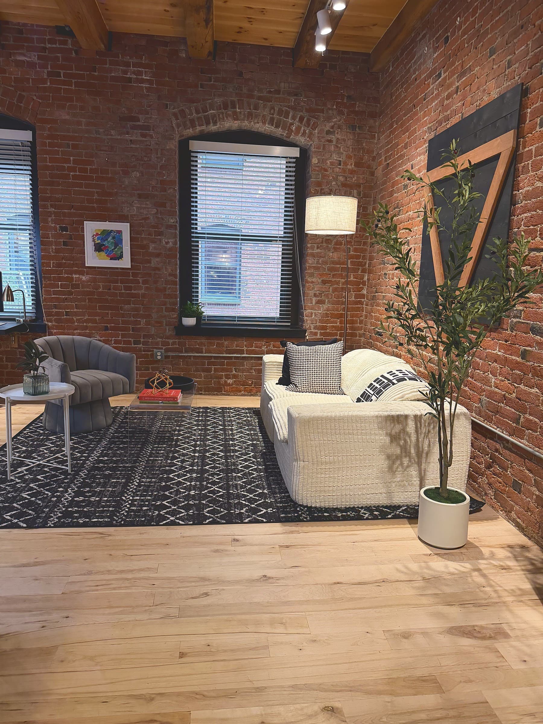 Condominium at 21 Wormwood St # 218, Boston MA 02210, photo 6 of 21